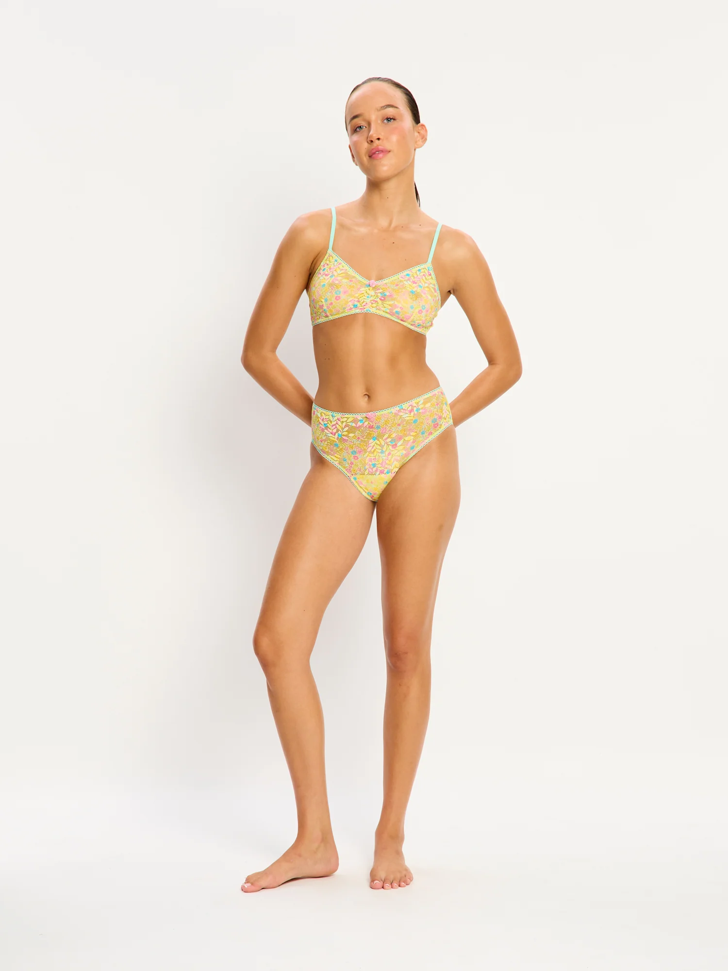 Buttercup Hi Waist Brief Moderate Buttercup