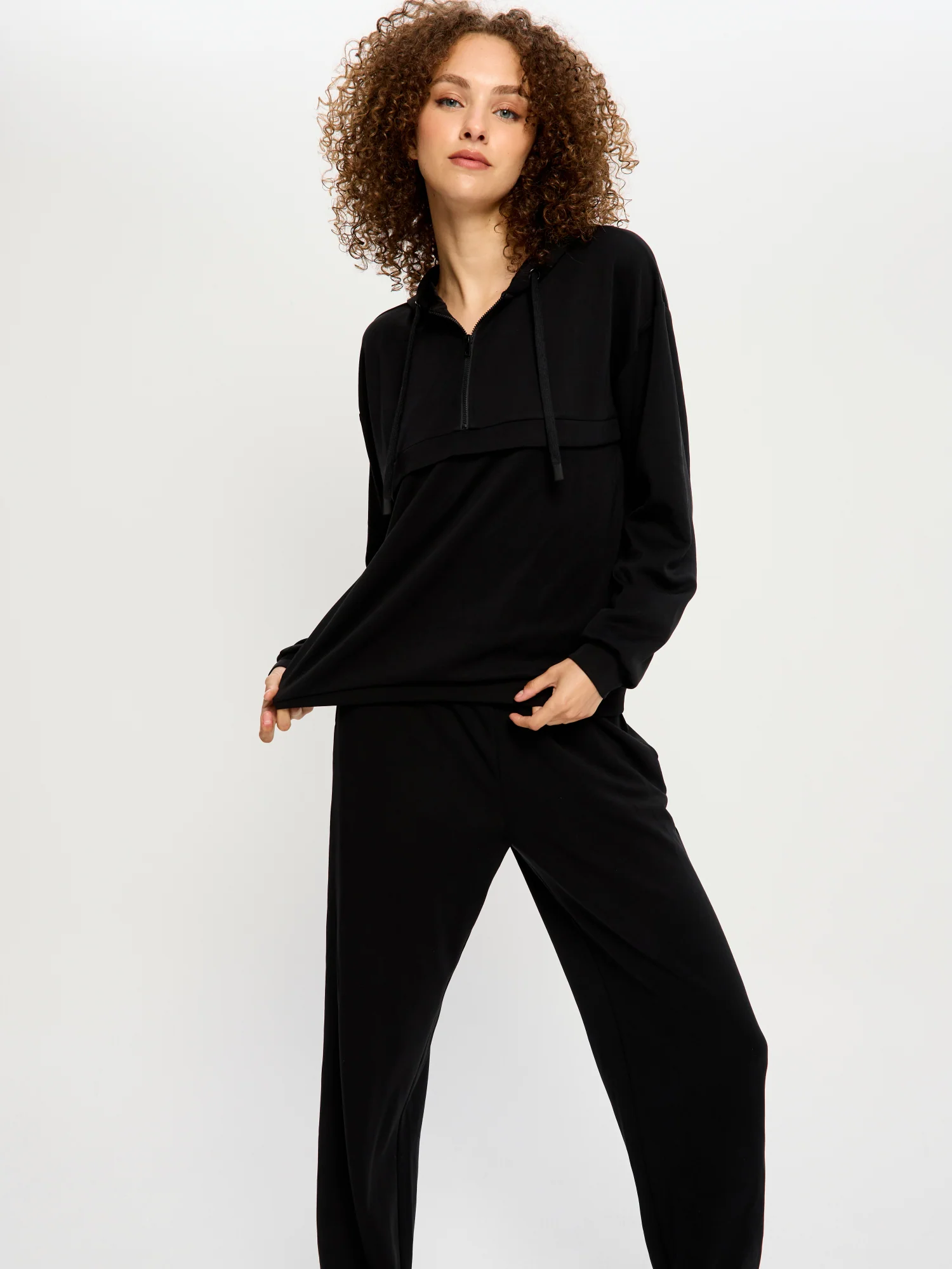 Classic Cut Sweat Black - Image 13