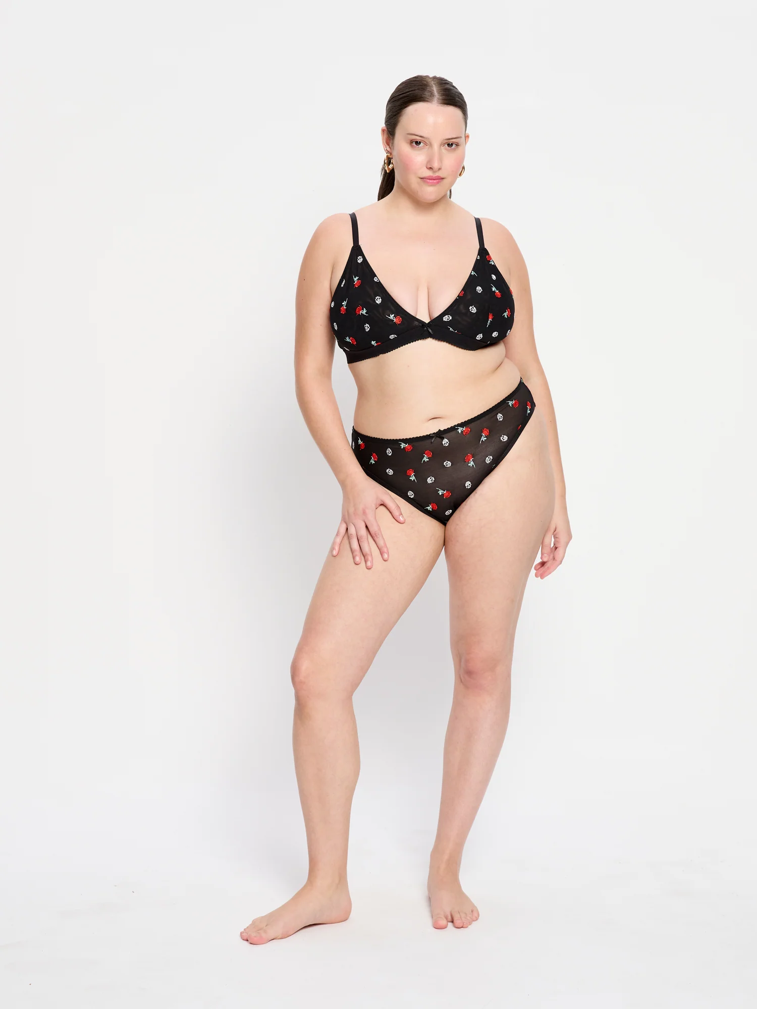 Intimates V Day Bralette Black Rose - Image 9