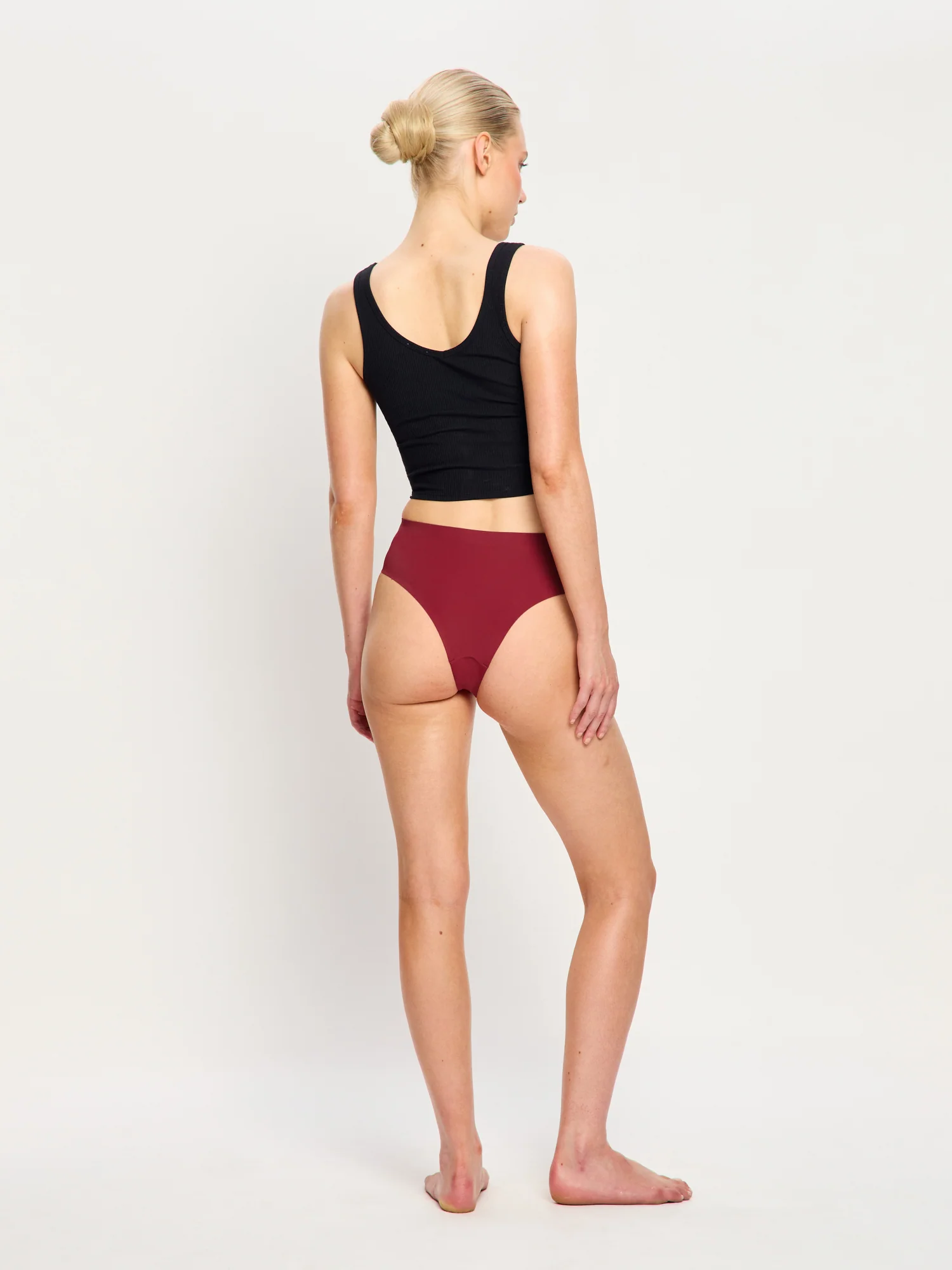 Puma X Modibodi Seamfree Active Hi Waist Cheeky Moderate Caramelised Red - Image 8