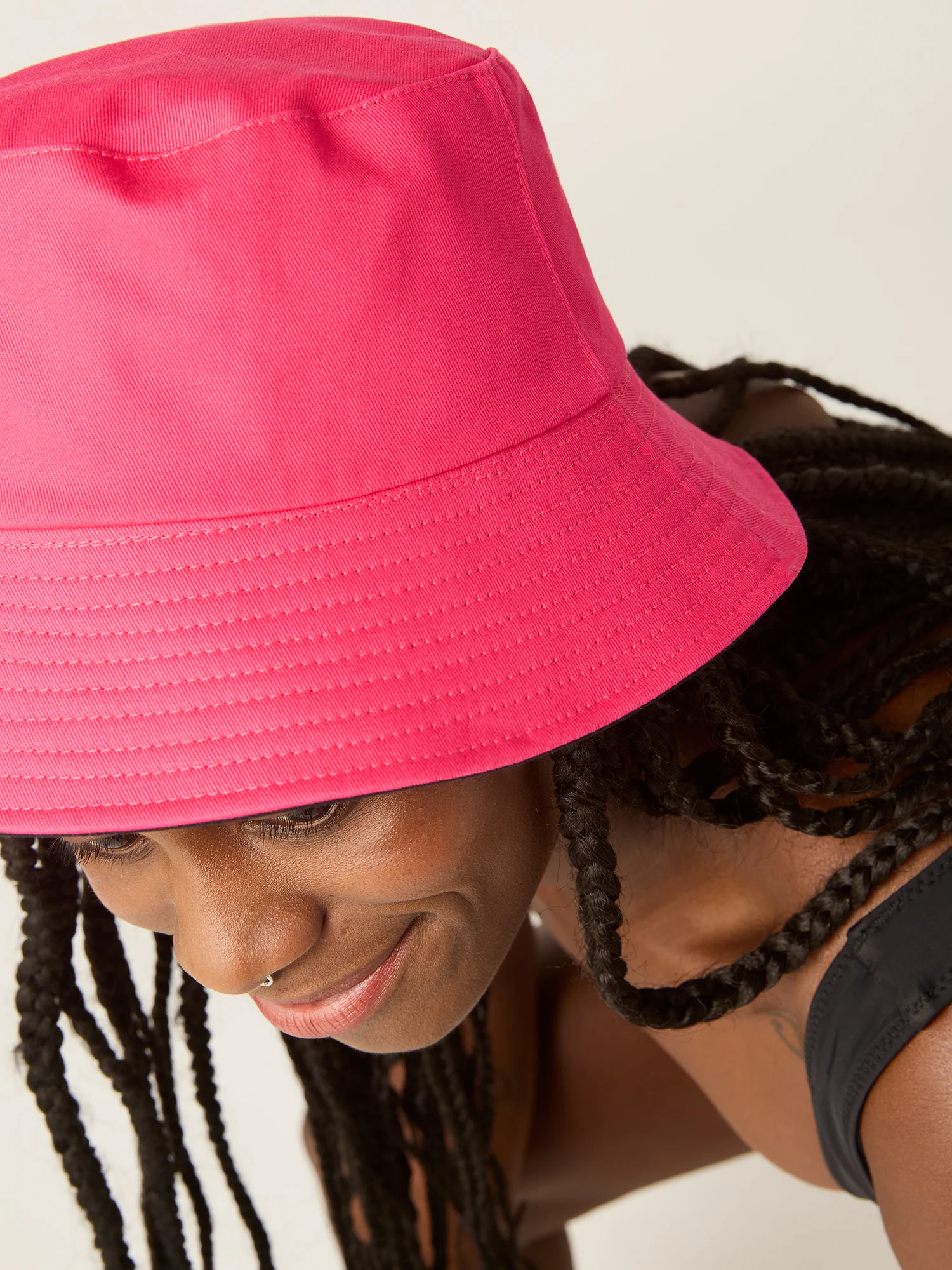 Reversible Bucket Hat Panther Pink/Black - Image 5
