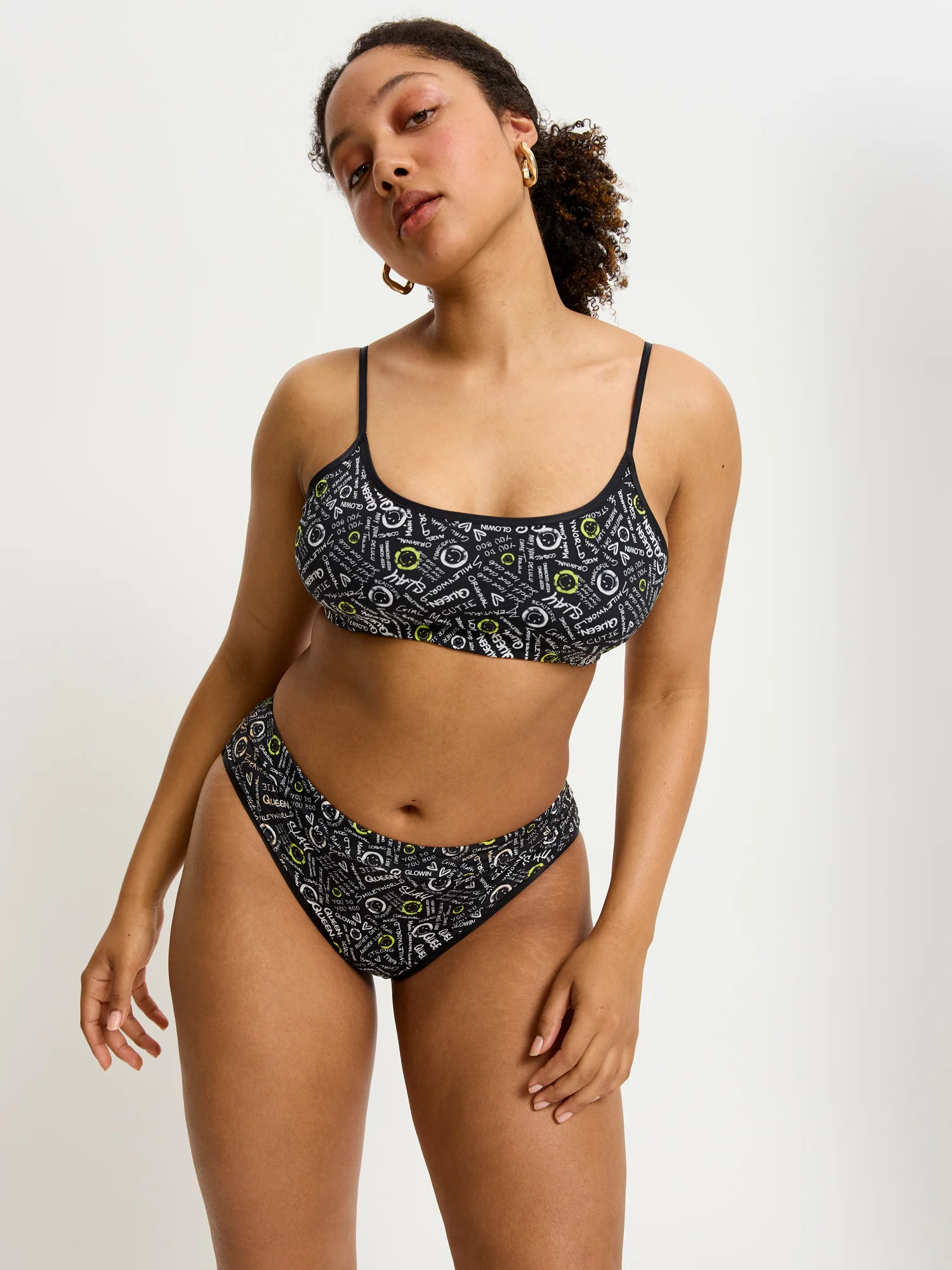 SmileyWorld® | Modibodi Bralette & Cheeky Brief Set - Image 4