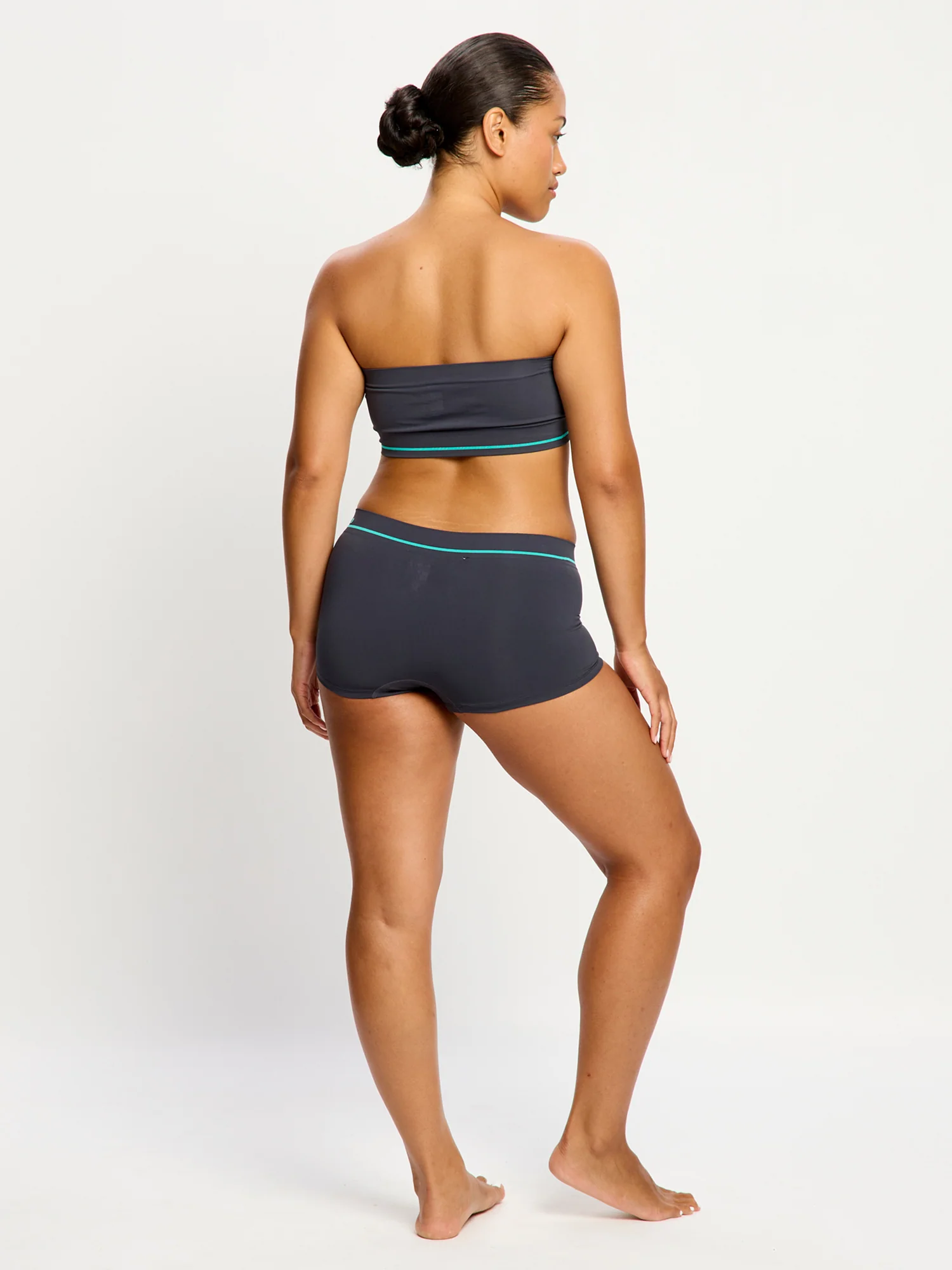 SmileyWorld® | Modibodi Seamless Bandeau & Boyshort Set - Image 4
